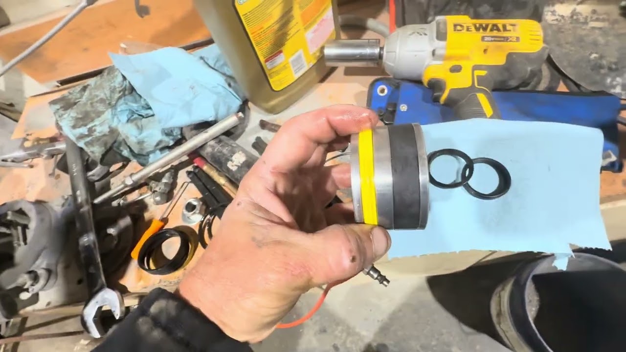 Somero laser screed down rigger hydraulic cylinder rebuild seals replaced  part 1