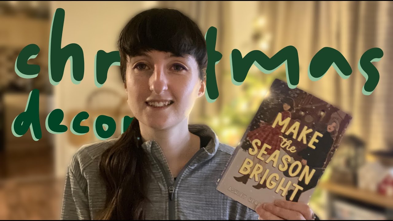 Christmas Decorating, Ice Skating & a Festive Read | Vlogmas 3