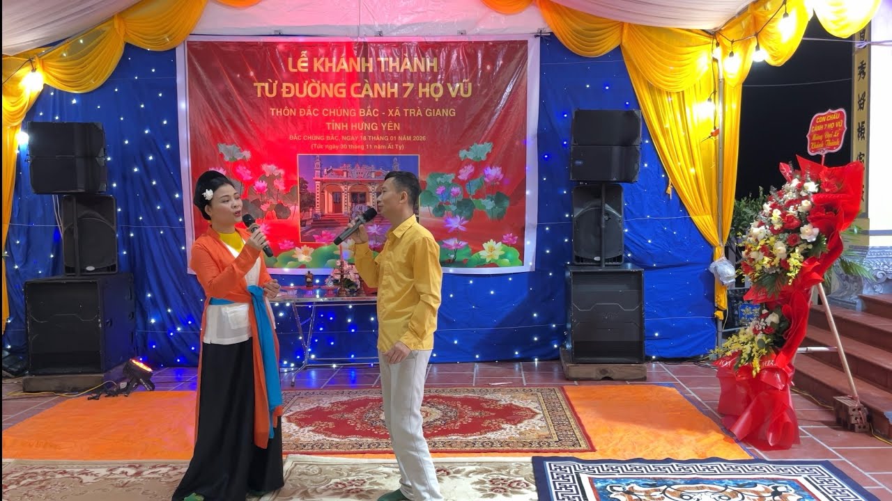Ca khúc Nắng Ấm Quê Hương (Ngọc Duân - Thuý Hường) Song ca tại từ đường cành 7 Họ Vũ làng Đắc Chúng 