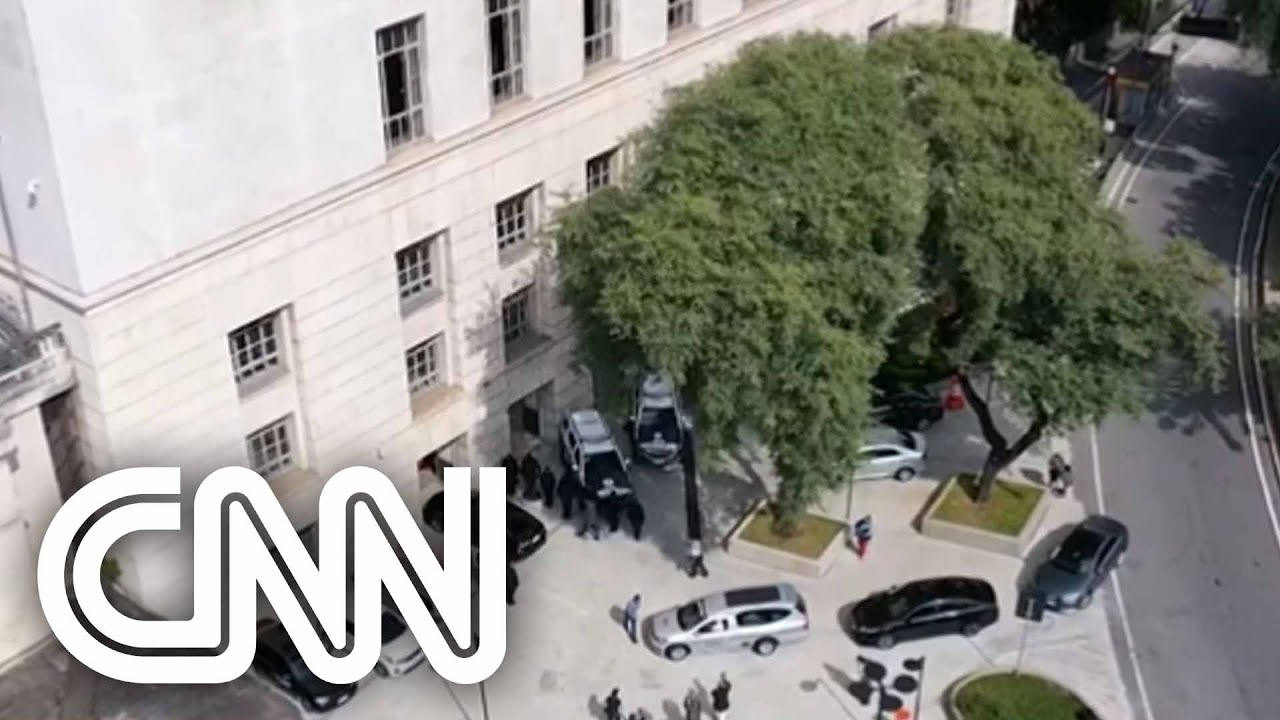 Corpo de Bruno Covas chega à Prefeitura de São Paulo para cerimônia fechada | CNN DOMINGO