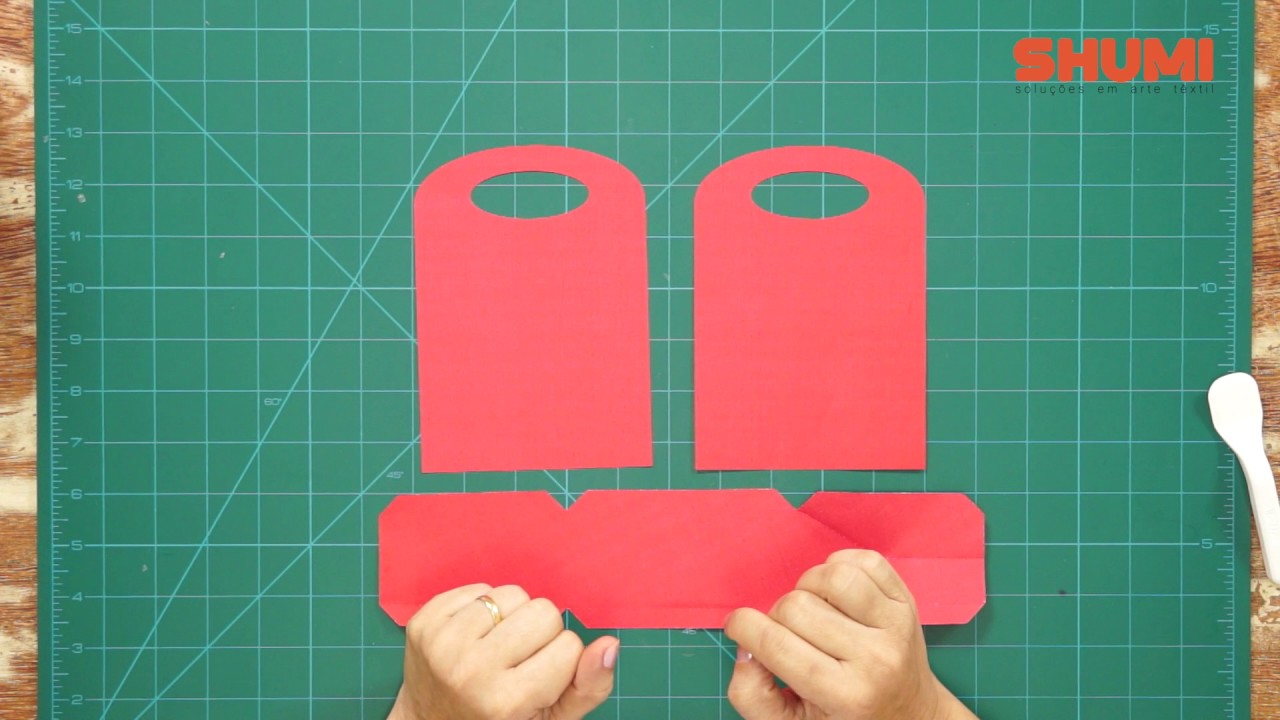 Aprenda a fazer embalagens em relevo com o kit embossing da ScanNCut