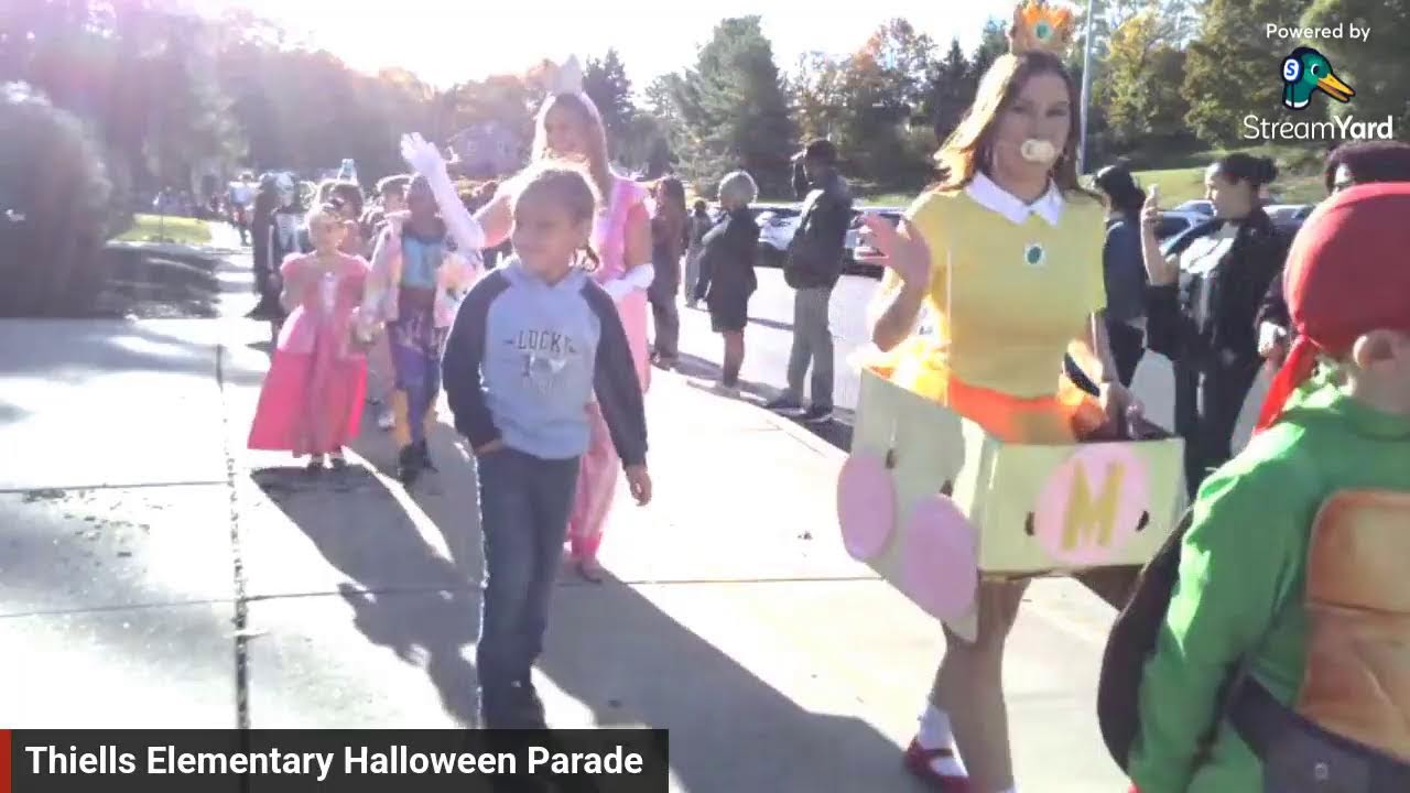 Thiells Elementary Halloween Parade!