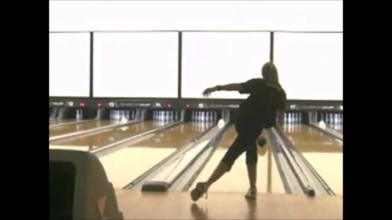 Sara Vargas 300 game 11-09-08 44th QubicaAMF Bowling World Cup in Hermosillo, Mexico