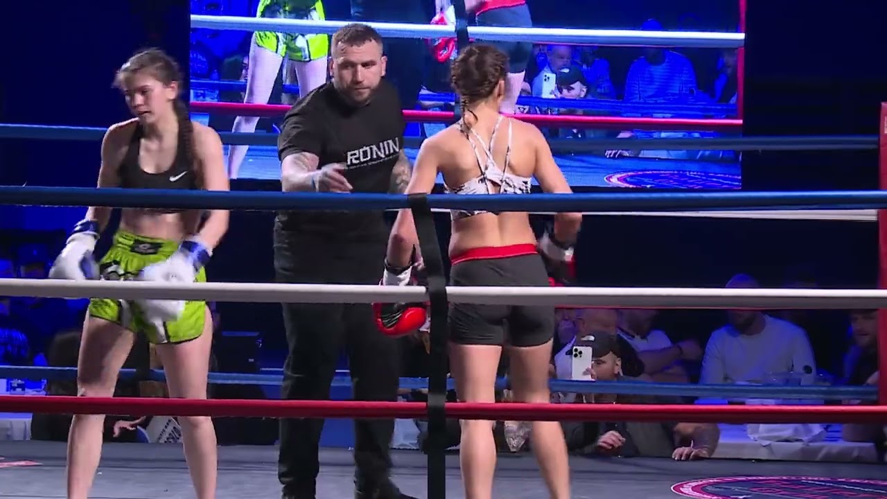 Alice Blackman Vs Phoebe Ilott - 56kg  Amateur Muay Thai on Ronin Fight Show - 30th March 2024