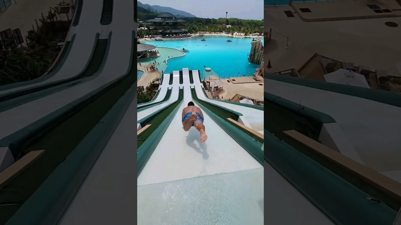 Extreme diving from Super Slide 😱😁🔥 #pool #show #phuket #slide #waterpark #challenge #tiktok #viral
