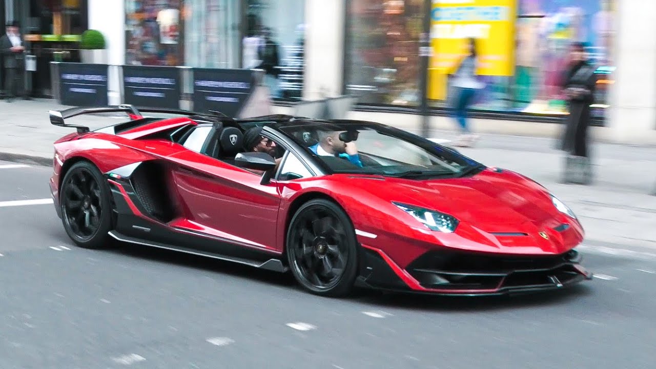 Stunning Lamborghini Aventador SVJ Roadster driving in London!