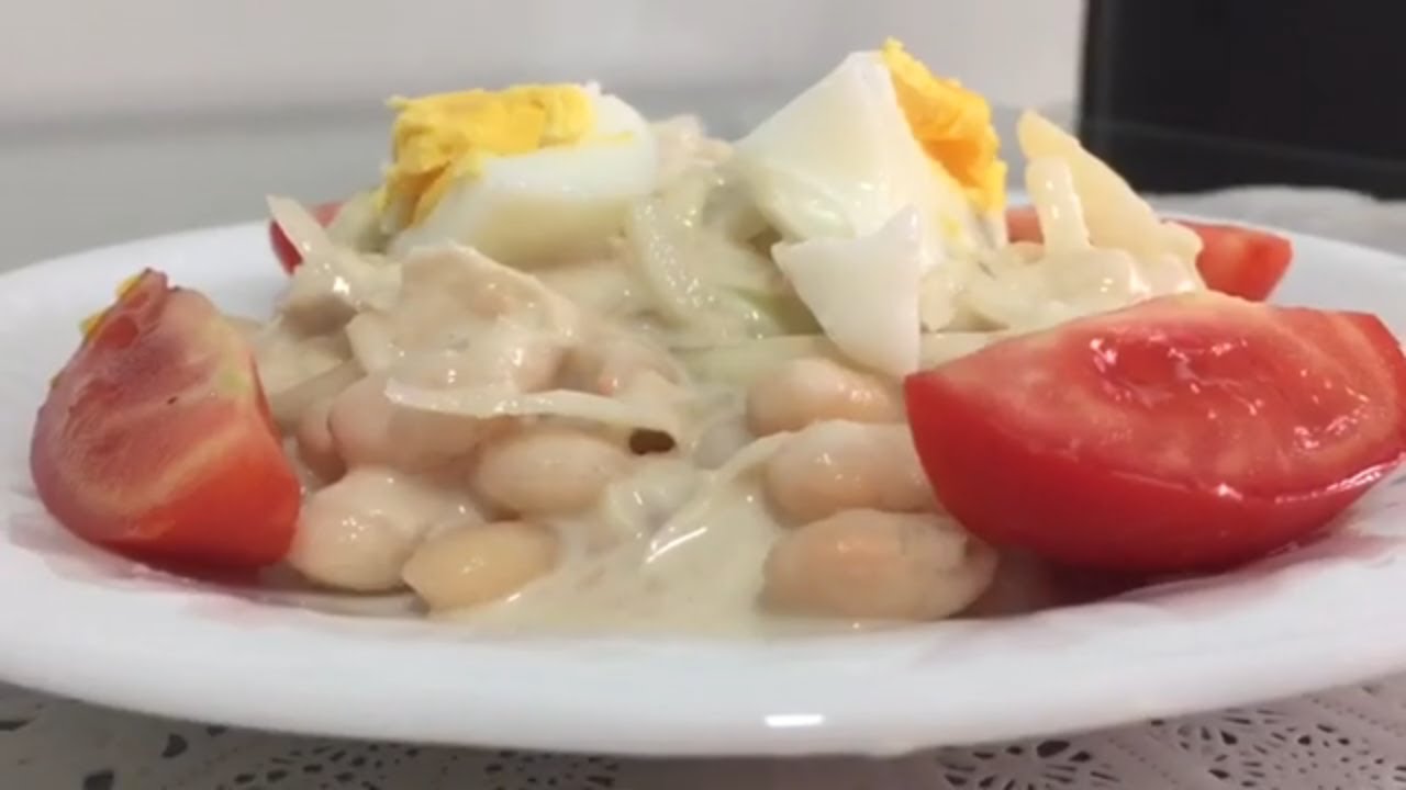 Салат из фасоли. Пияз. Рецепты турецкой кухни.