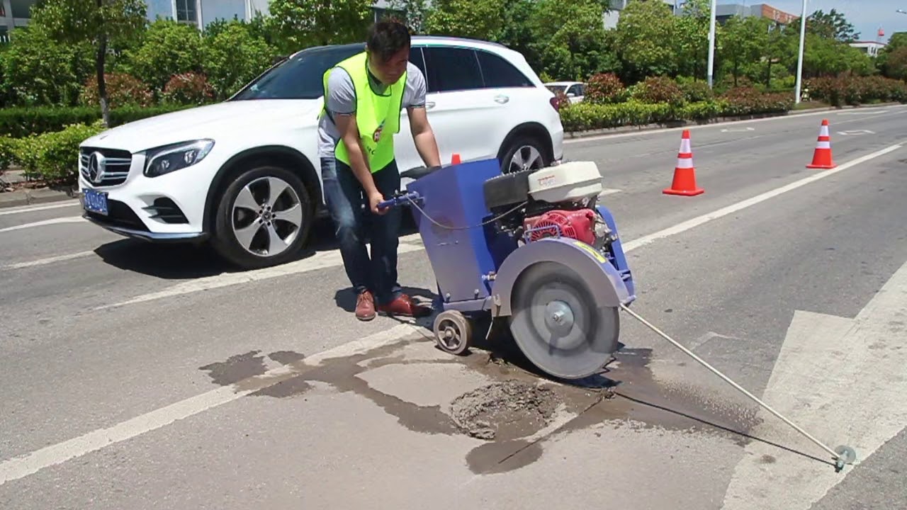 Road Cutting Machine for Pothole Repair
