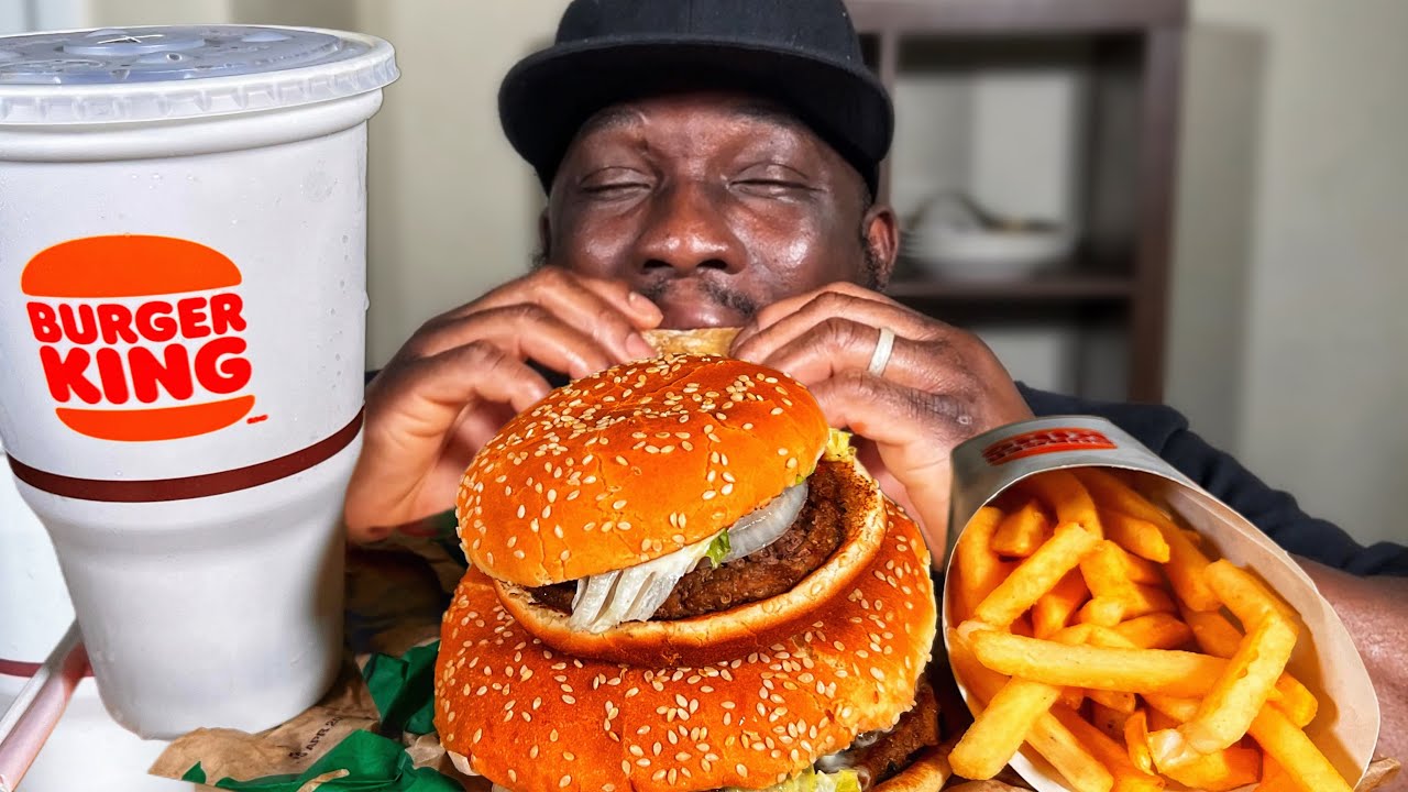 QUADRUPLE WHOPPER BURGER| BURGER KING WHOPPER| MUKBANG EATING SHOW!