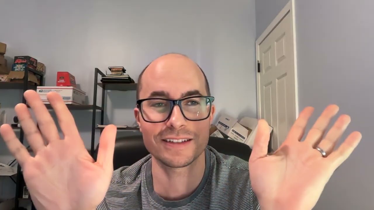 Стать одним из крупнейших продавцов коллекционных карточных игр в мире