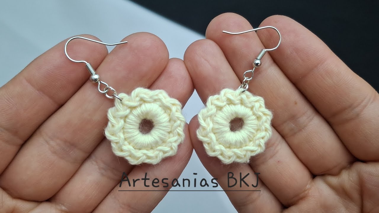 Como hacer aretes hermosos f&aacute;ciles y r&aacute;pidos a crochet / TUTORIAL crochet earrings
