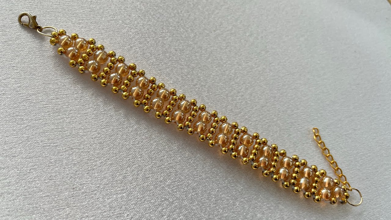 Easy and simple bracelet…✨🤍