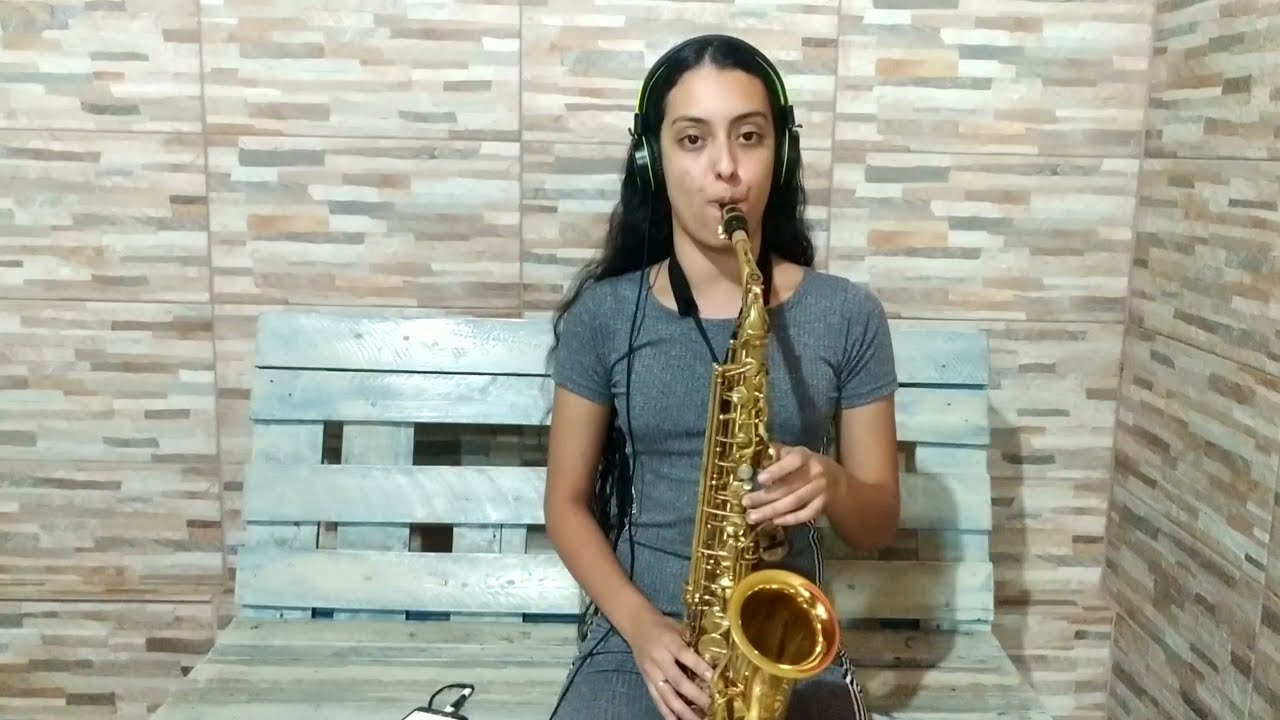Tocata - Hino 167 - Água viva. Vivian Novaes Saxofonista.