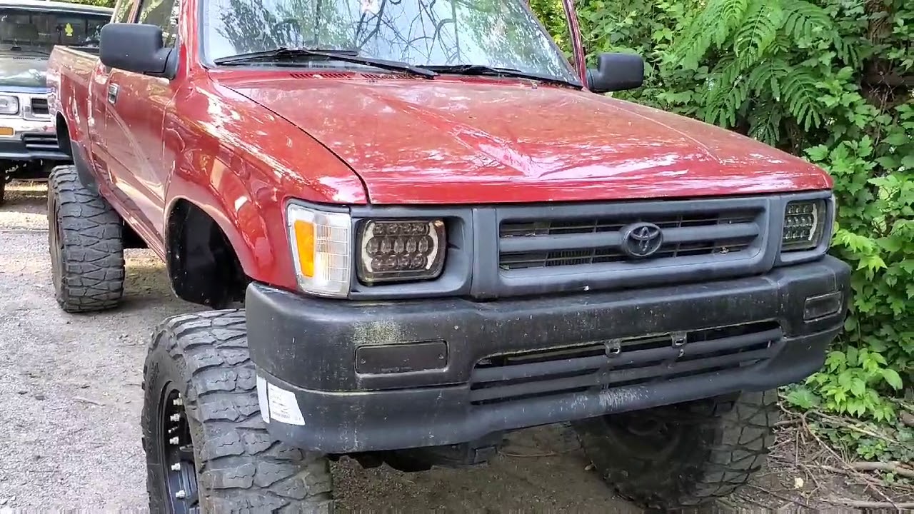 Visitando a un amigo que tiene muchas toyota 4x4