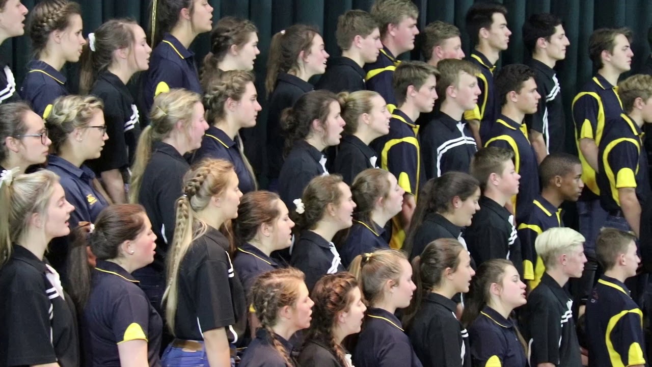 Monnaskoor & Lindenkoor performing,The impossible dream , Soiree - Ho&euml;rskool Linden, 11 Aug 2017