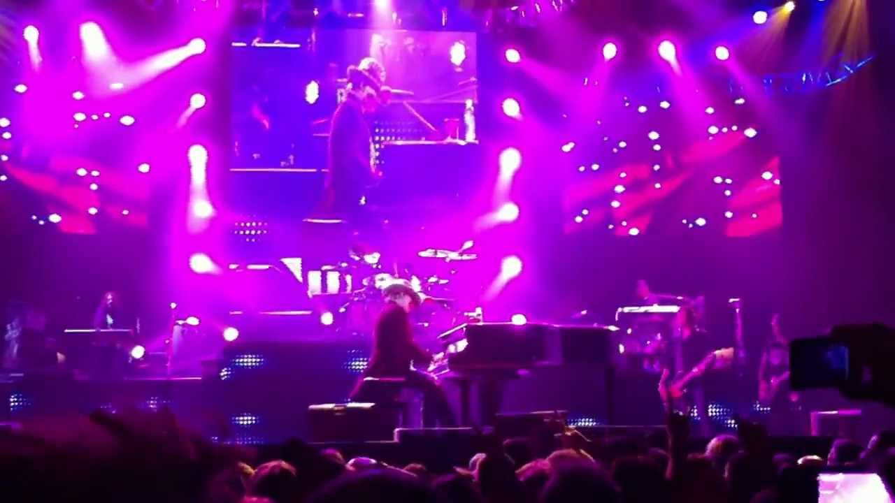 November Rain Guns n'Roses Live at the o2 Dublin 2012