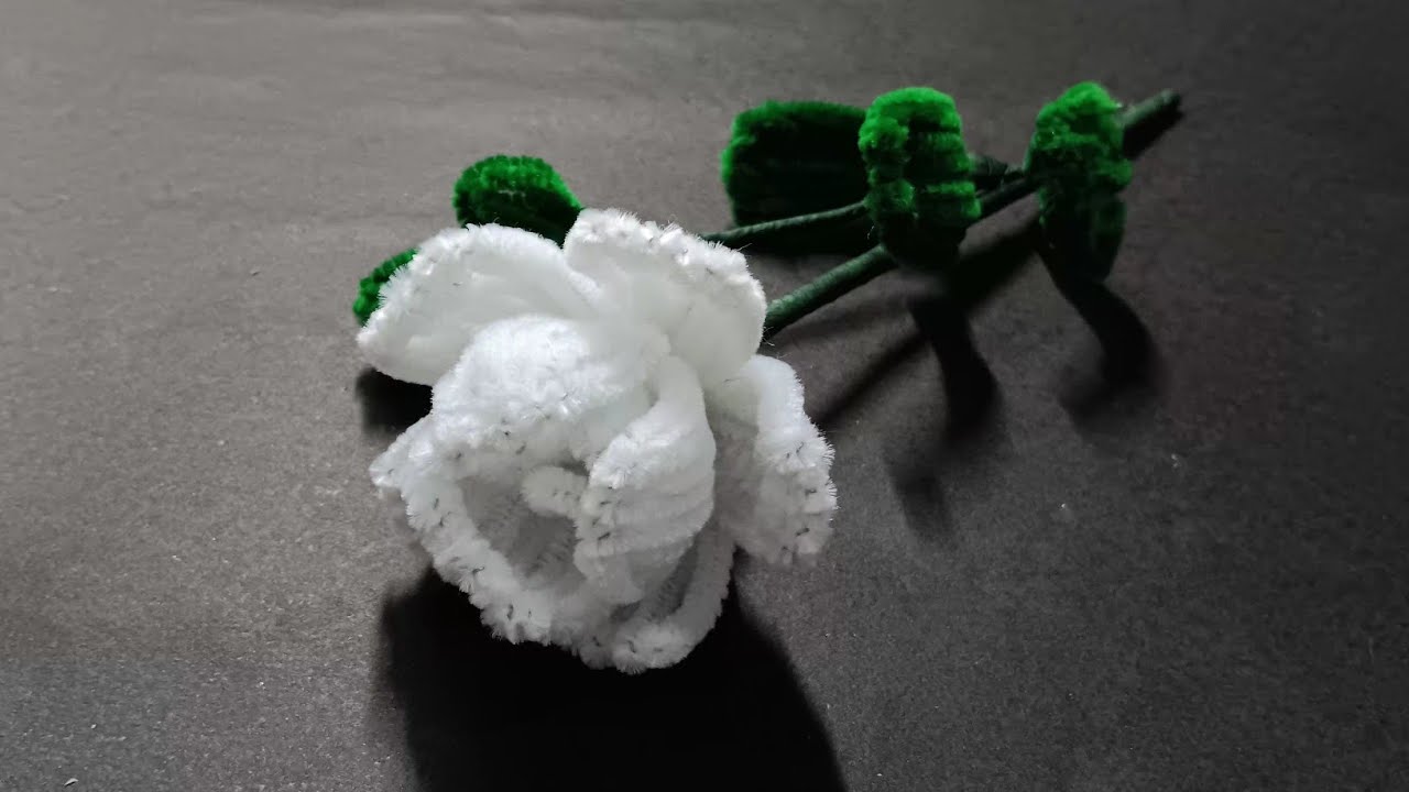 DIY || HOW TO MAKE GARDENIA FLOWER USING PIPE CLEANER