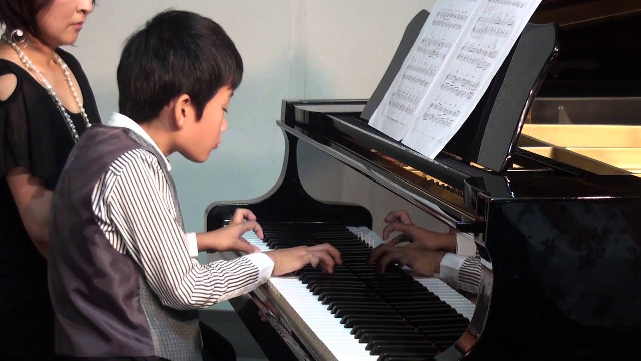 Energy　Flow　（エナジーフロー）　　琉衣(ルイ)　小学2年生　ピアノ発表会