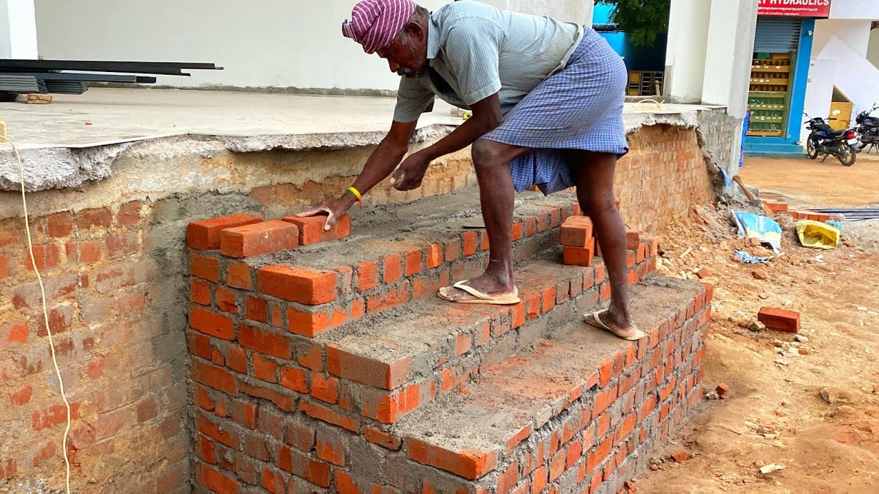Technical Stairs Construction_Door Entrance BrickStairs Accurate Build For Building|Staircase Design