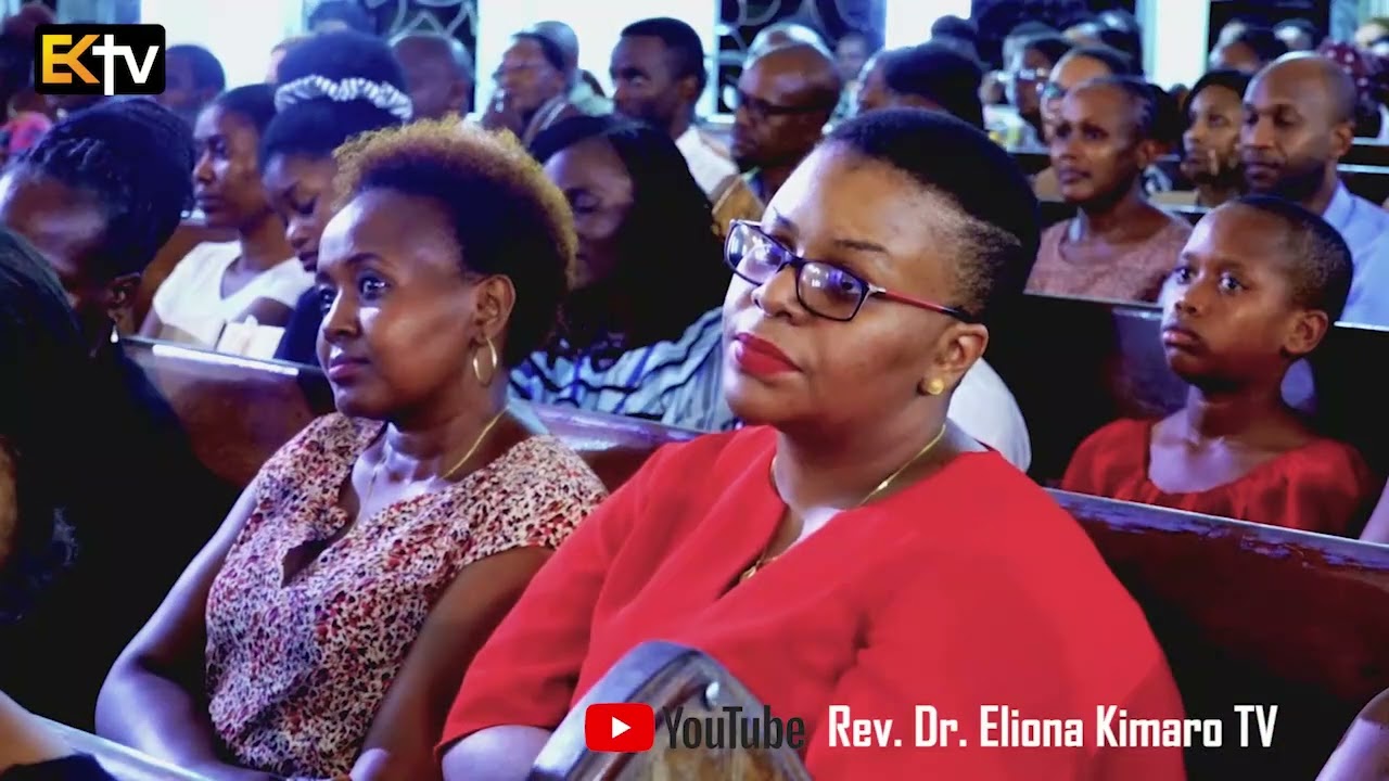 REV. DR. ELIONA KIMARO: USHENZI WA PROFESA KWA WANAFUNZI WA KIKE CHUO KIKUU