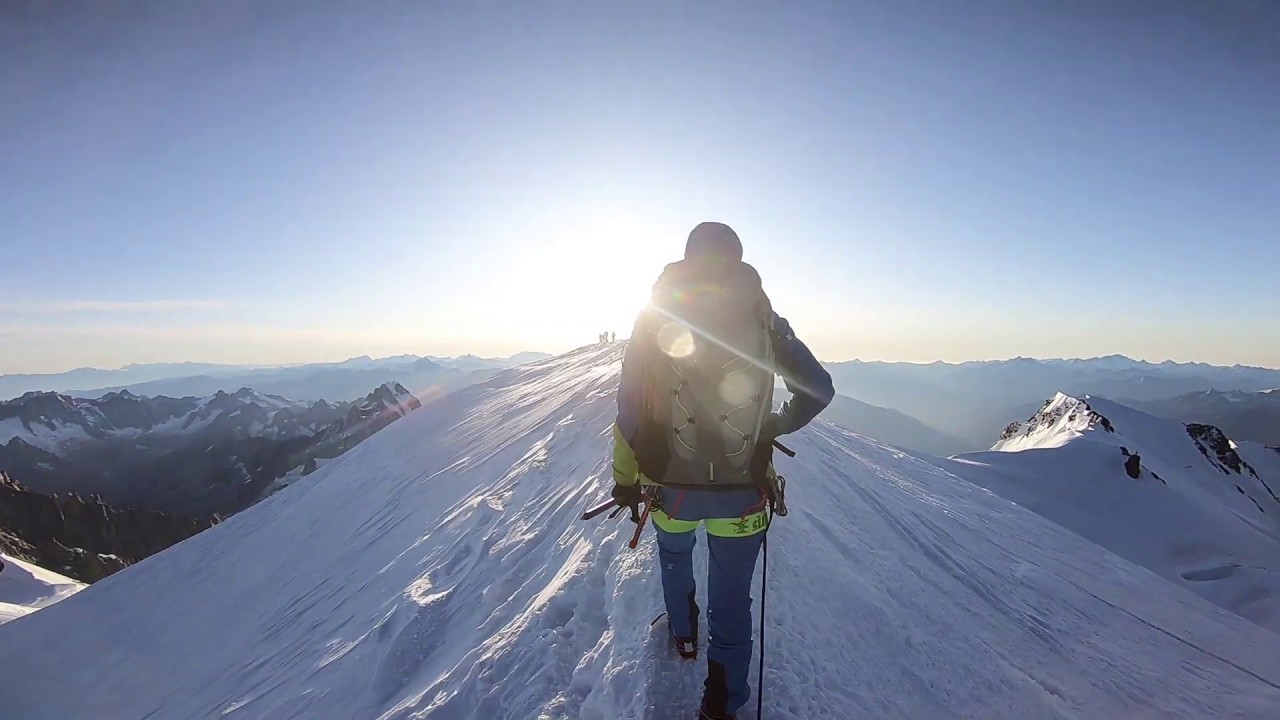 Mont Blanc par la voie normale & Parapente au Dôme du Goûter