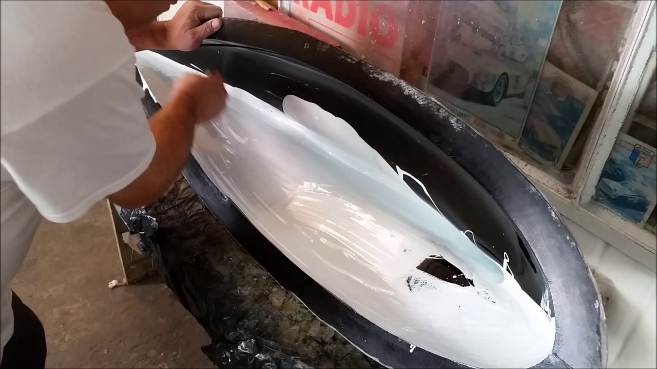 Velero R/C - Molde y pieza de fibra de vidrio