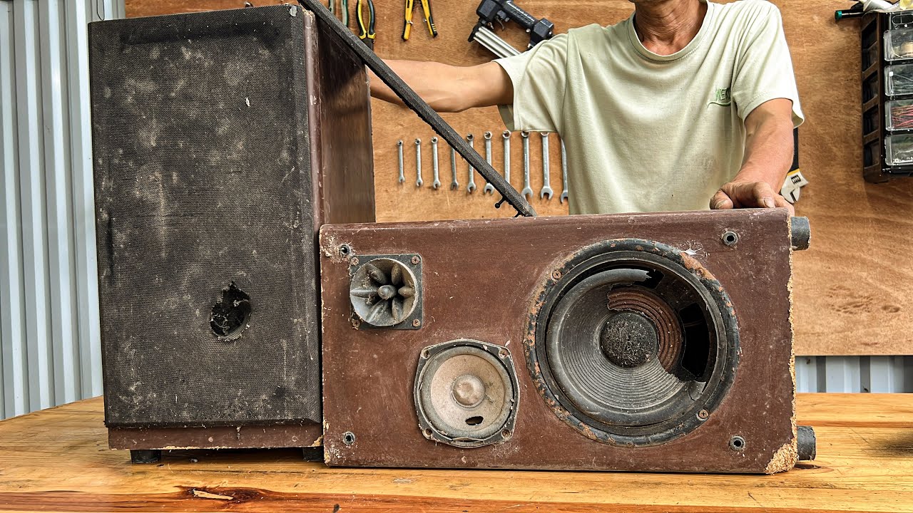 Restoring A Pair Of Decades-Old Speakers // Restoration Speakers For The Old Man Next Door