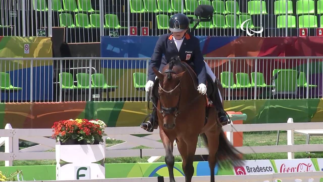Day 6 evening | Equestrian highlights | Rio 2016 Paralympic Games