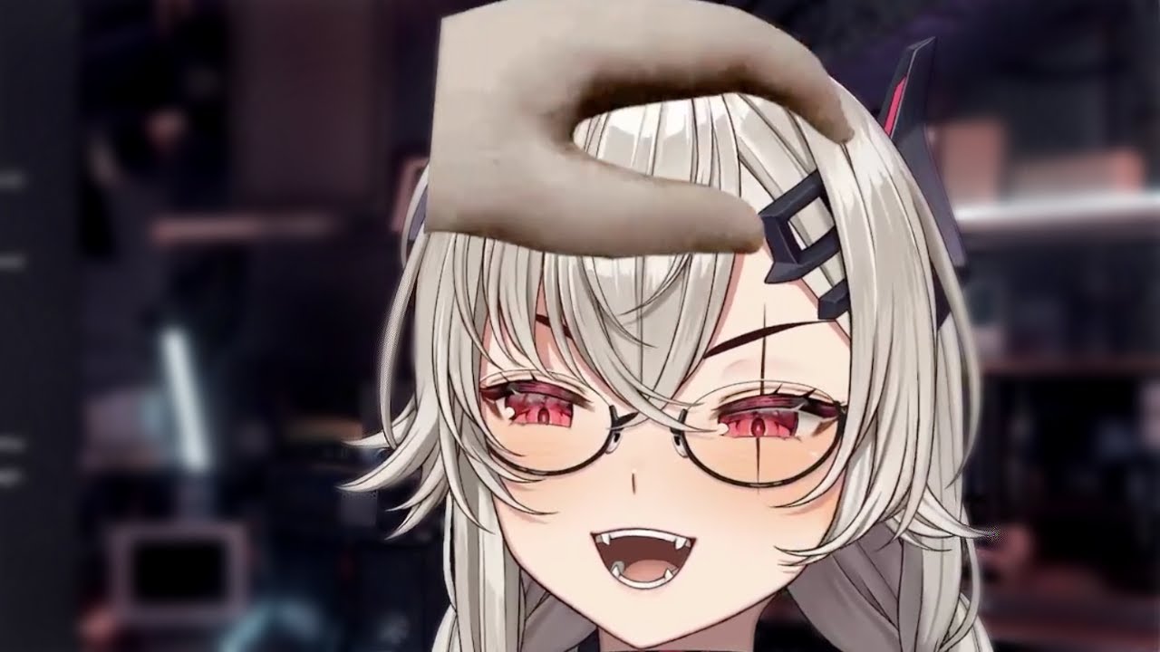 HEAD PAT ME CHAT!!!