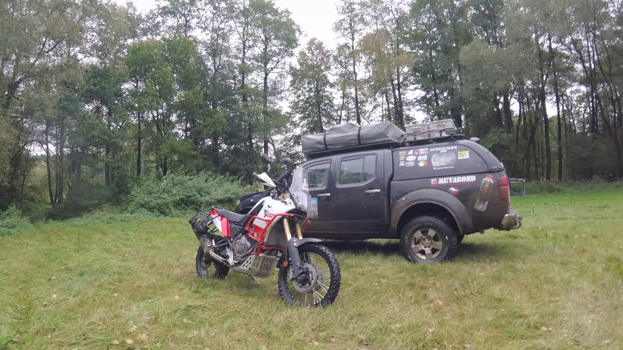 Na vejletě s Tenere 700 (motorka vs auto)