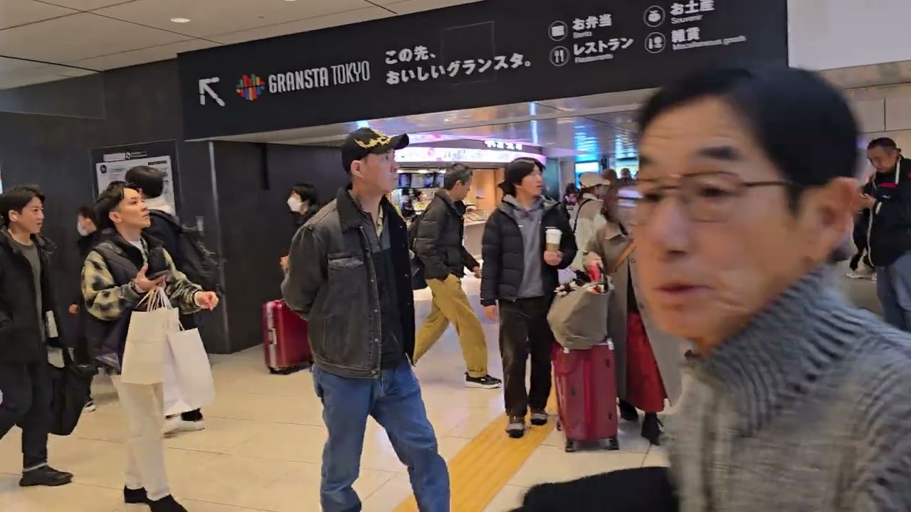 Scouting For Place To Eat Inside Tokyo Metro Train Station #wheretoeat #tokyometro #traintravel