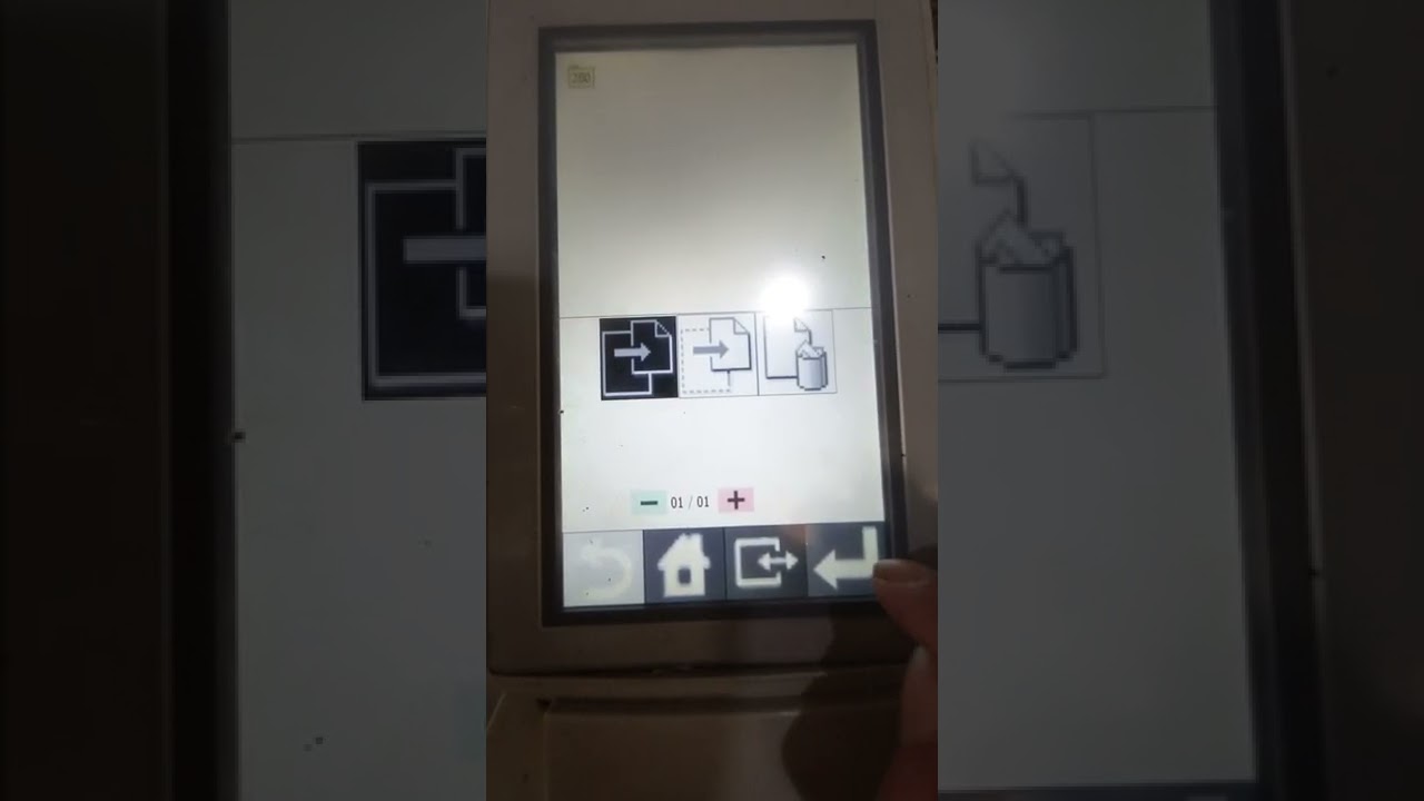 Máy may lâp trình chuyển trình máy may từ đầu máy sang USB và từ USB sang  đầu máy.