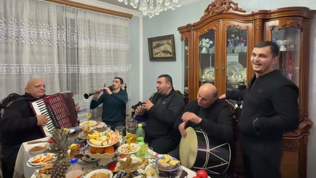 სიმღერა რომელიც მილიონებს სცდება! - ამიტომ ძველით ახალ წელს ეს სიმღერა გვიმღერეს!