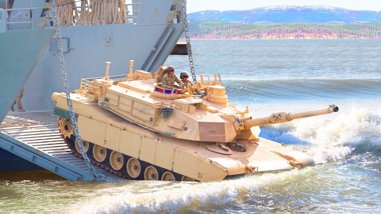 60 Tons US Tank Jump Into Water During Beach Landing