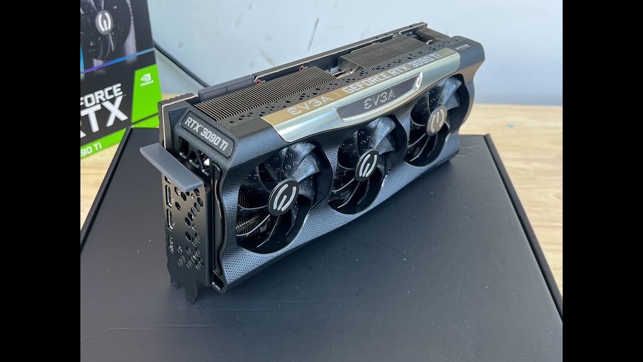 EVGA RTX 3090 Ti FTW3 Ultra Unboxing | Close-Ups | In Depth Look at All Accessories