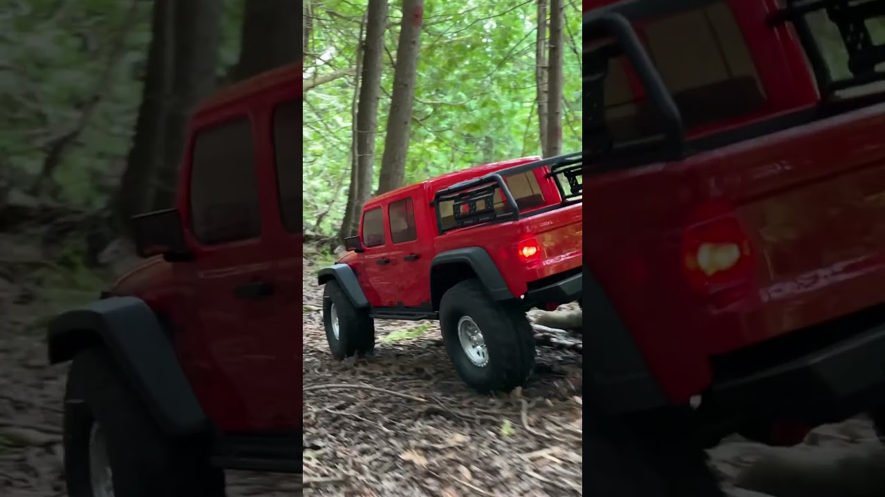 AXIAL RACING SCX10 III JEEP GLADIATOR JT #trail #axial #jeep #jeepnation #gladiator #axialracing 🎶🥁