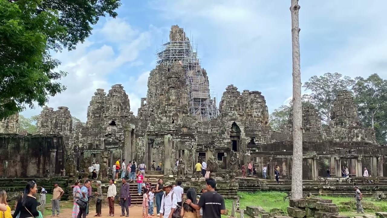 Angkor Wat Highlights: One-Day Small Circuit Tour