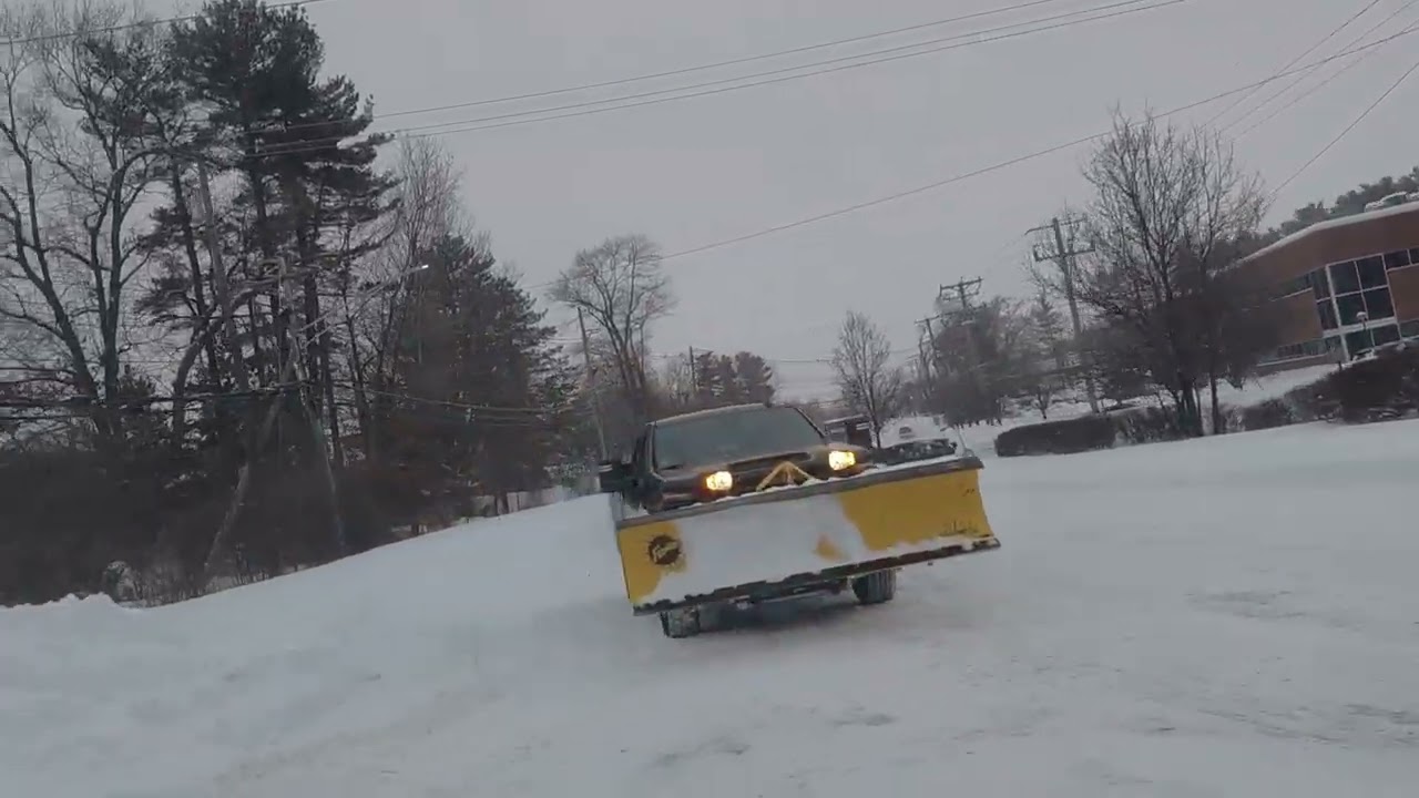 #A TERRIBLE SNOW FALL IN MASSACHUSETTS ❄️🥶💙