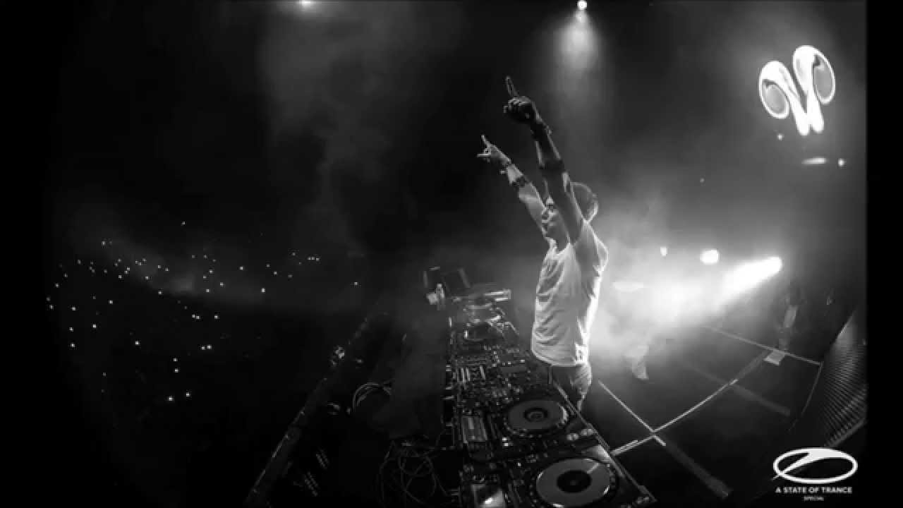 Shogun - Phantom [Armin van Buuren Set ASOT 700 Buenos Aires]