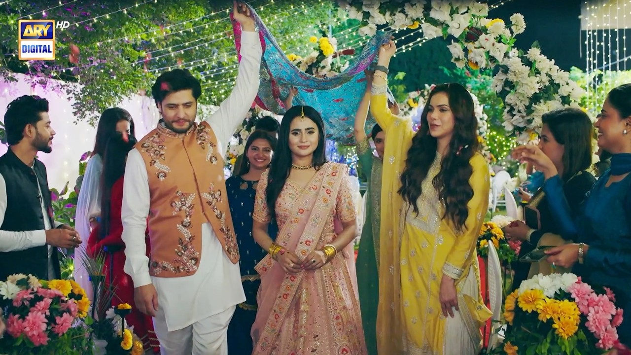 Main Tera Episode 5 | Mehndi Scene | ARY Digital