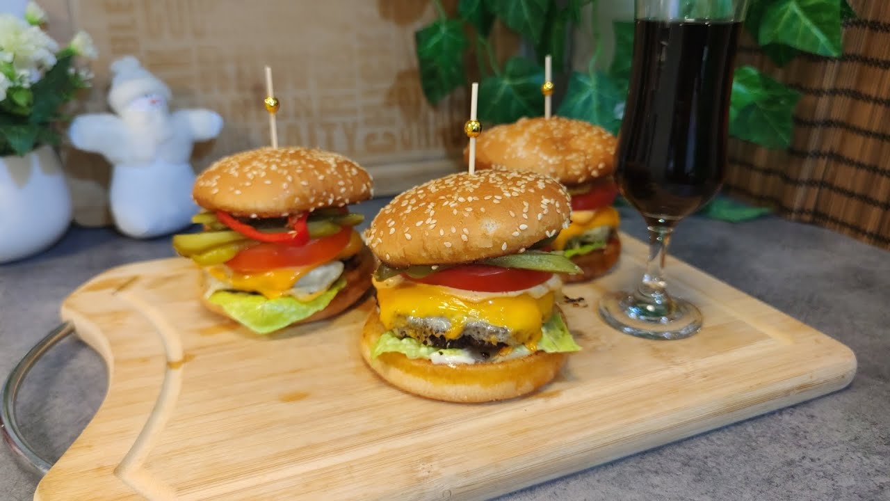 أطيب 👈(همبرجر) 🍔رح تاكلوها في البيت على طريقتي الخاصه😋👌