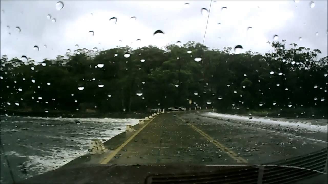 Sydney Dash Cam - Audley Weir Flood