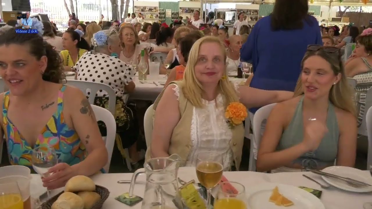 FERIA DE AGOSTO 2025 EN PUERTO SERRANO DIA 14 ALMUERZO DE LA MUJER.