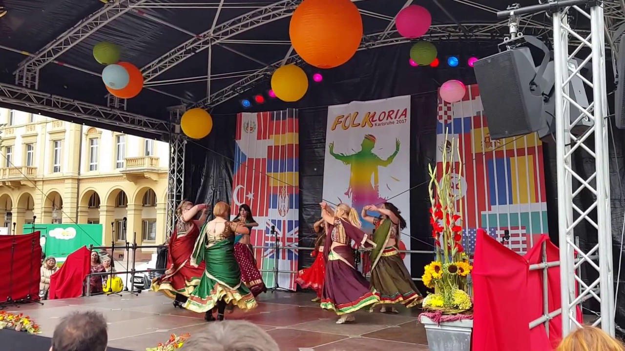 Folkloria 2017 Bollywood Tanz Nilayfer: Nagada Sang Dhol