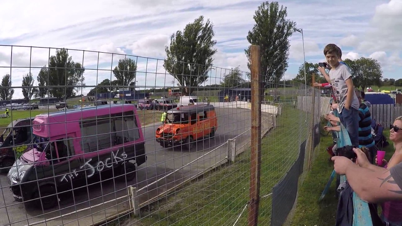 Barford Raceway - BBA Van Bangers World Final - 16.07.17