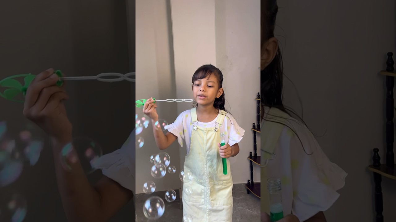 Mummy Ne Bubbles Bana Diya #shortvideo #trending #momandreedishna