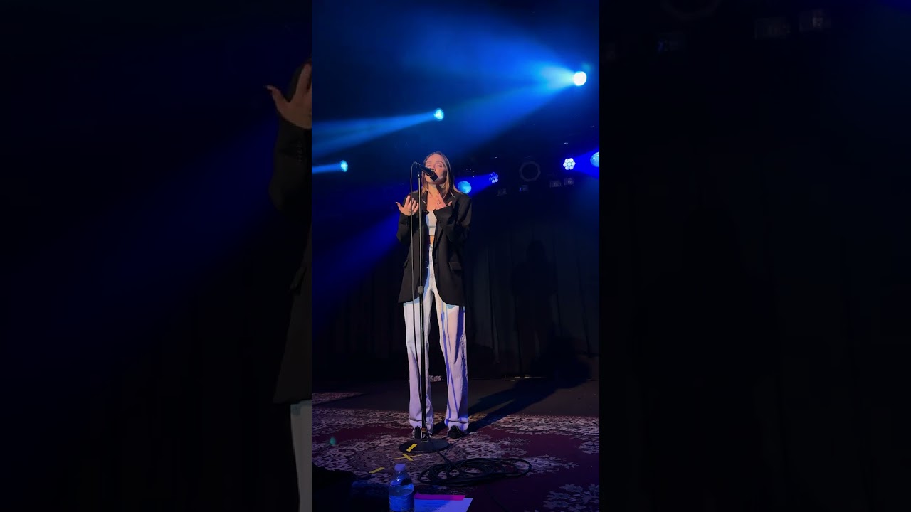 Windows - Danielle Bradbery Album Release Show Chicago, IL 09/20/2024