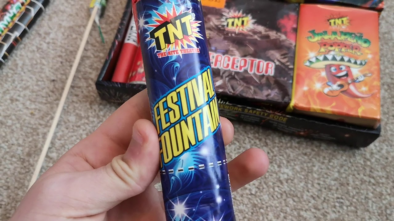 TNT Fireworks Thunderbolt Selection Box