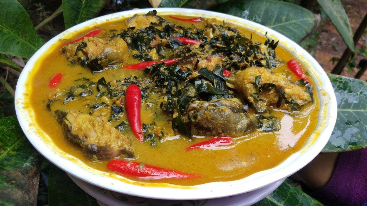 សម្លរអាម៉ុកត្រីអណ្តែង / how to make Amok Fish