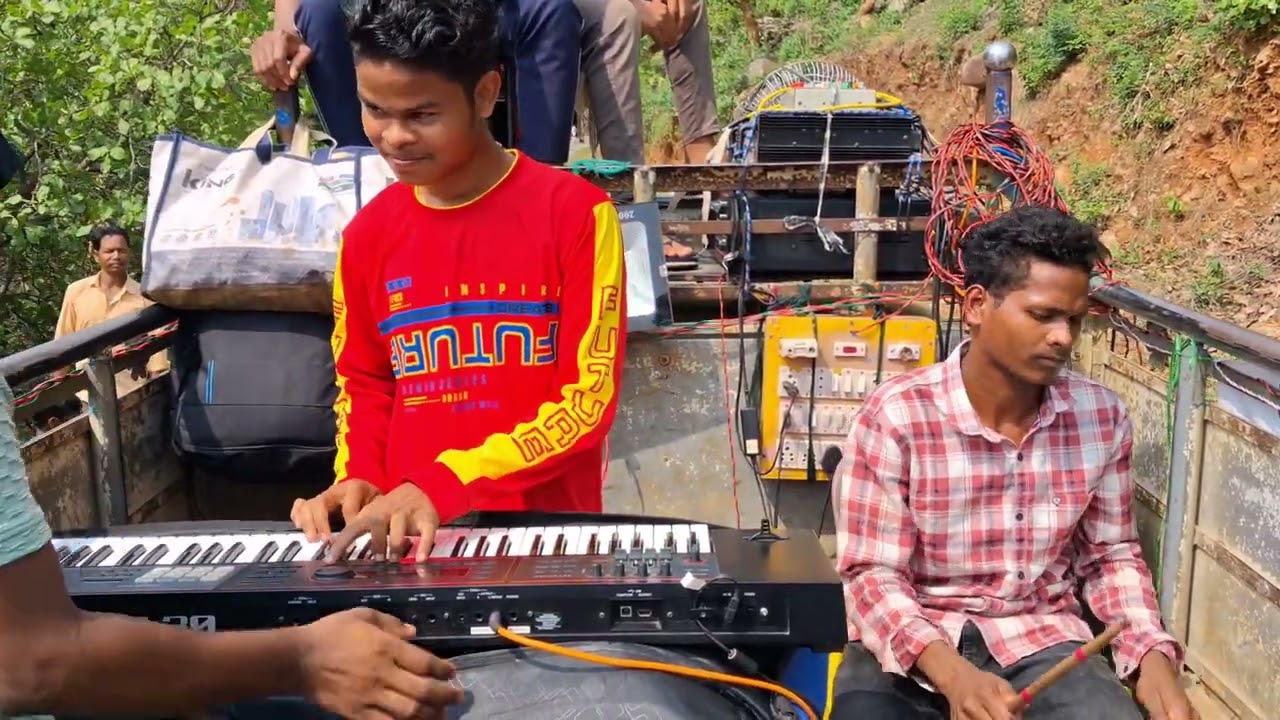 Old soura song || Ragadi putta band party group || keyboard by kishor and Spd by Nathaniel